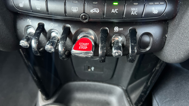 MINI Convertible 2.0 Cooper S Exclusive II 2dr Auto Petrol Convertible